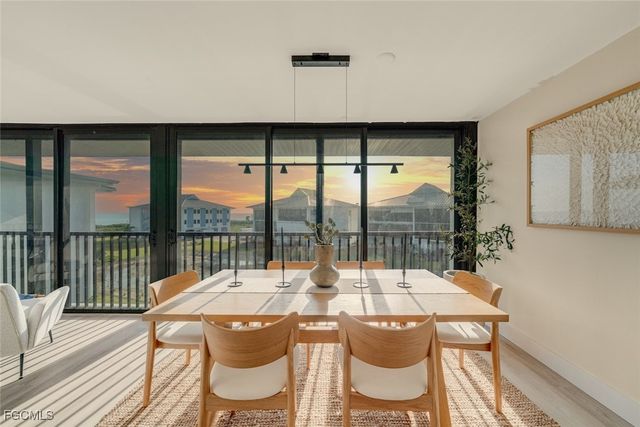 1341 Middle Gulf DR 3D, Sanibel, FL 33957