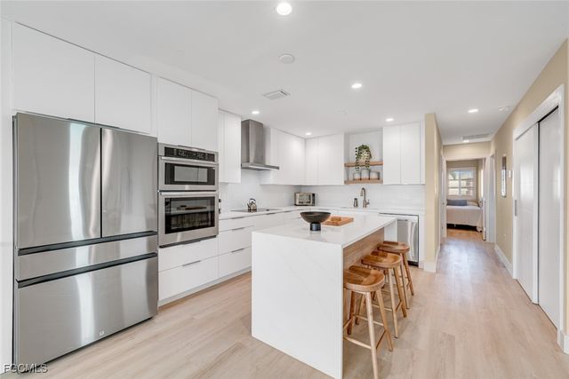 1341 Middle Gulf DR 3D, Sanibel, FL 33957