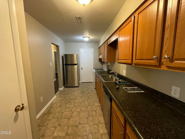 1022 Sandlin Place, Raleigh, NC 27606