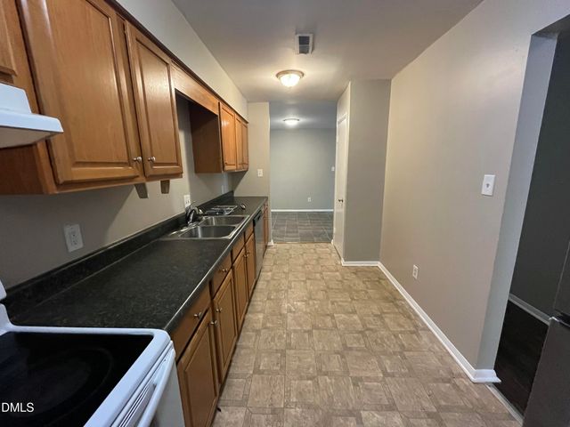 1022 Sandlin Place, Raleigh, NC 27606