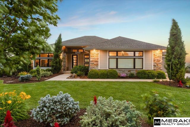 10709 S 168th Avenue, Omaha, NE 68136