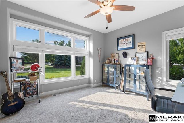 10709 S 168th Avenue, Omaha, NE 68136