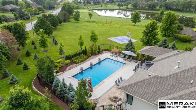 10709 S 168th Avenue, Omaha, NE 68136