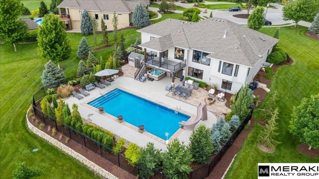 10709 S 168th Avenue, Omaha, NE 68136