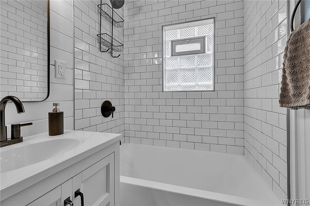 469 Broad Street, Tonawanda, NY 14150