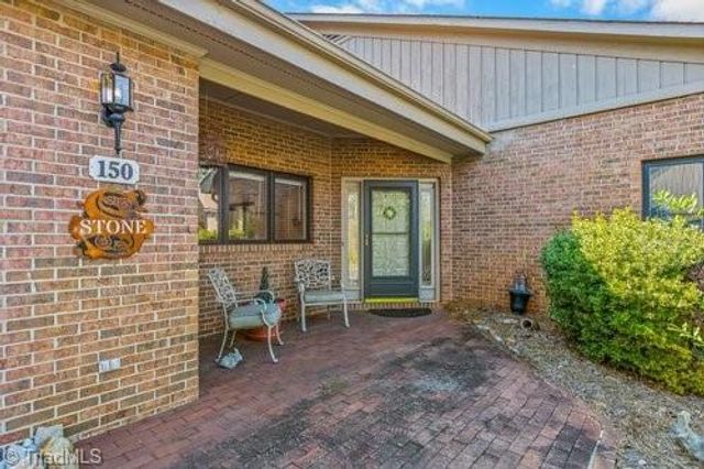 150 Oleander Drive, Bermuda Run, NC 27006