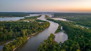 2258 Fm 3459, Onalaska, TX 77360