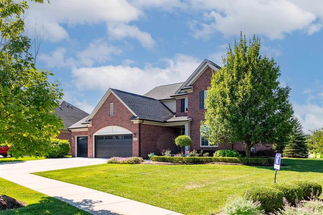 17646 Kite Drive, Macomb Twp, MI 48042