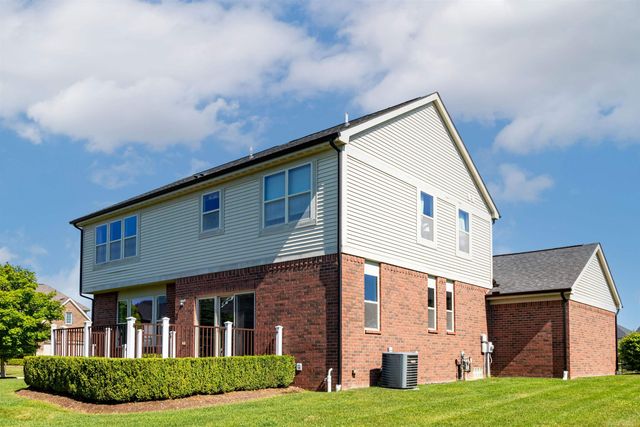 17646 Kite Drive, Macomb Twp, MI 48042