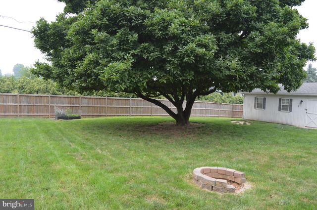 328 ANTIETAM DRIVE, Waynesboro, PA 17268
