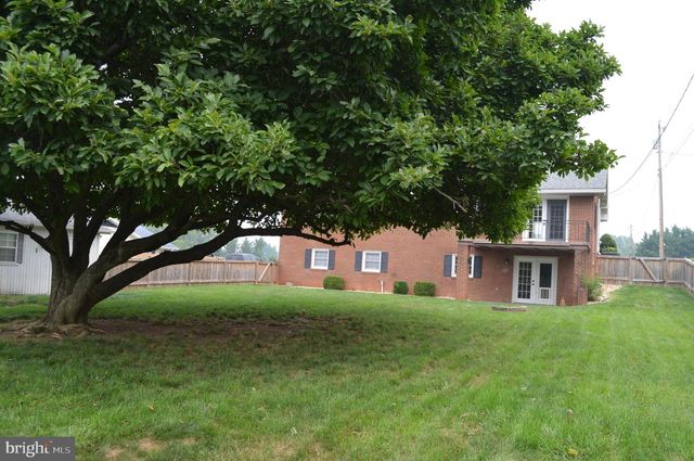 328 ANTIETAM DRIVE, Waynesboro, PA 17268