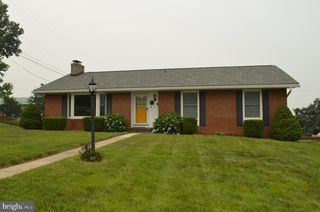 328 ANTIETAM DRIVE, Waynesboro, PA 17268
