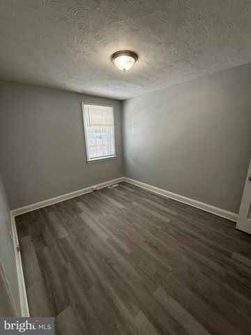 6105 CHINQUAPIN PKWY, Baltimore, MD 21239