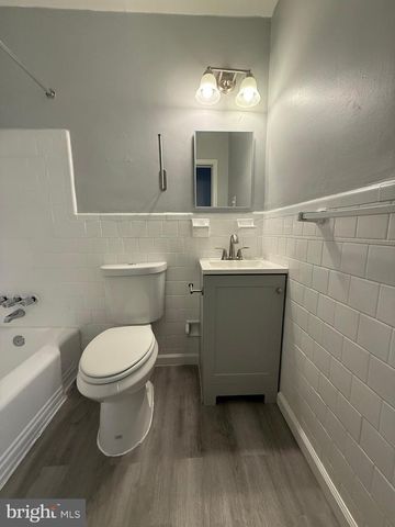 6105 CHINQUAPIN PKWY, Baltimore, MD 21239