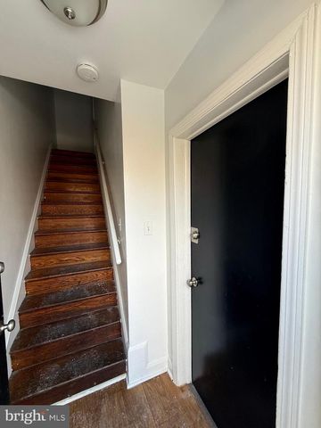 6105 CHINQUAPIN PKWY, Baltimore, MD 21239