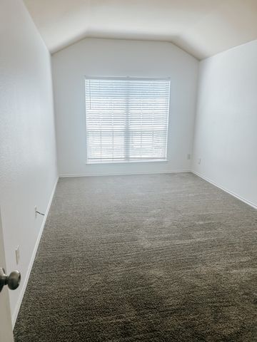 704 Westgate Court, Anna, TX 75409