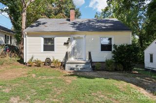 626 E 4th Avenue, Gastonia, NC 28054