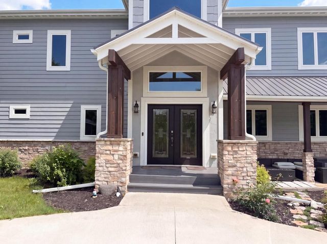 1115 Greendale ROAD, Sheboygan, WI 53081