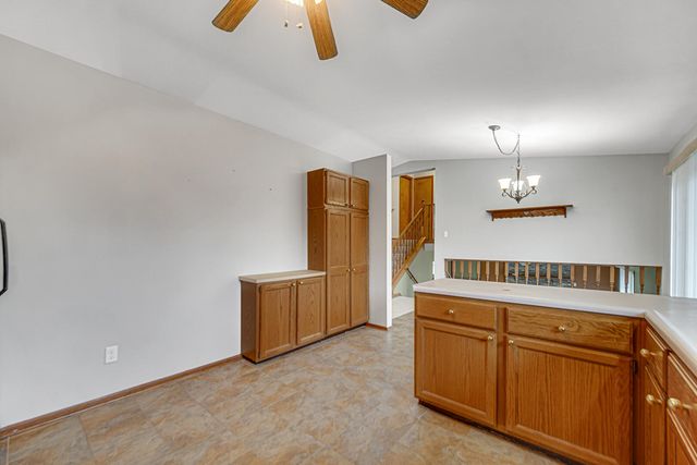 700 Meadow Lane, Crown Point, IN 46307