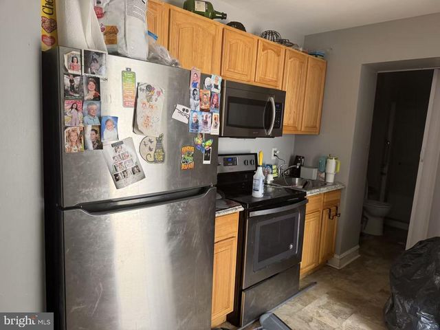 4215 SALEM ST, Philadelphia, PA 19124