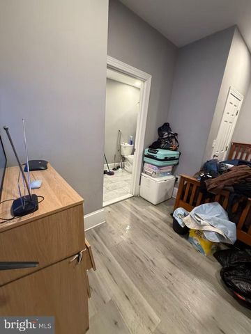 4215 SALEM ST, Philadelphia, PA 19124