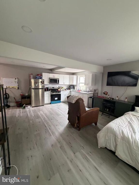 4215 SALEM ST, PHILADELPHIA, PA 19124 — photo 5