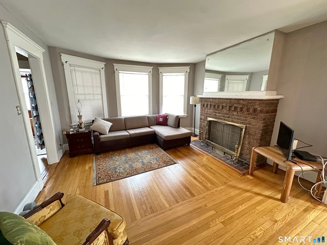 1928 Chapel Street 2, New Haven, CT 06515