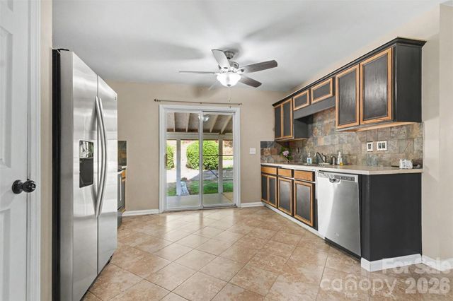 2133 Majestic Poplar Drive, Waxhaw, NC 28173