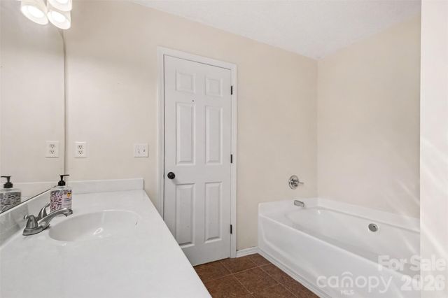 2133 Majestic Poplar Drive, Waxhaw, NC 28173