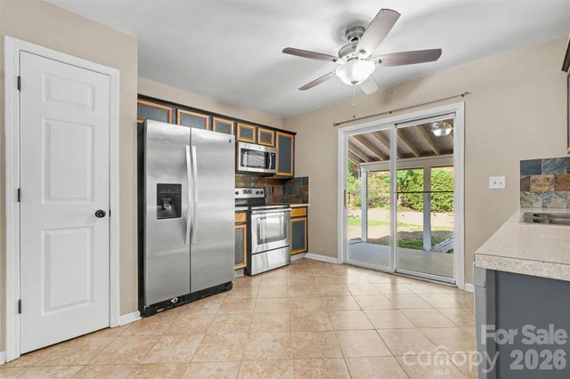 2133 Majestic Poplar Drive, Waxhaw, NC 28173