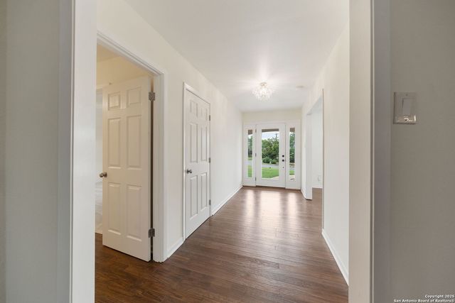 3918 Midvale, San Antonio, TX 78229