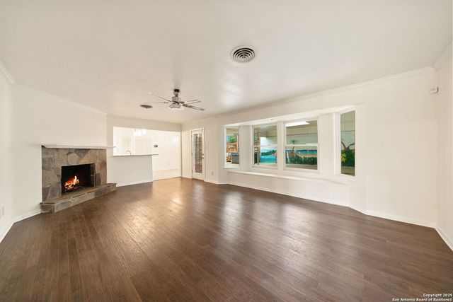 3918 Midvale, San Antonio, TX 78229