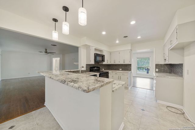 3918 Midvale, San Antonio, TX 78229