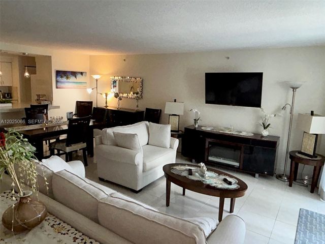 6917 Collins Ave 807, Miami Beach, FL 33141