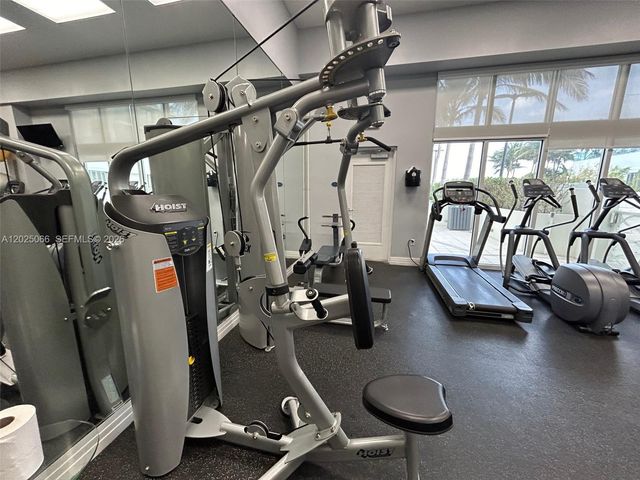 6917 Collins Ave 807, Miami Beach, FL 33141