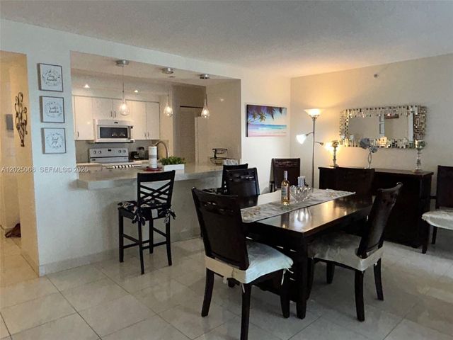 6917 Collins Ave 807, Miami Beach, FL 33141