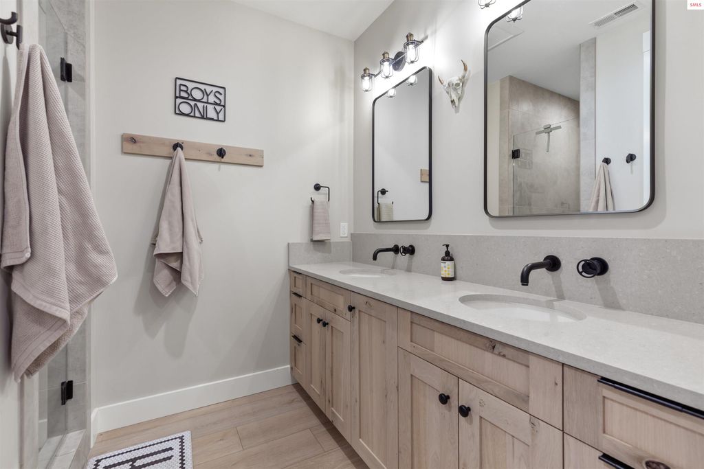 713 N Center Valley Rd, Sandpoint, ID 83864 photo 42