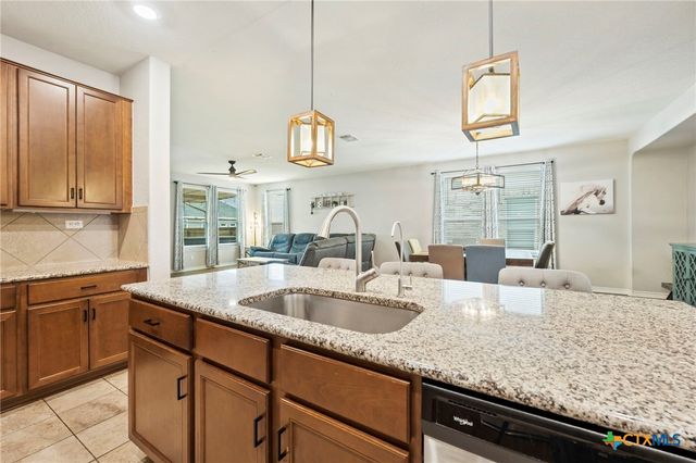 1945 Cool Breeze, New Braunfels, TX 78130