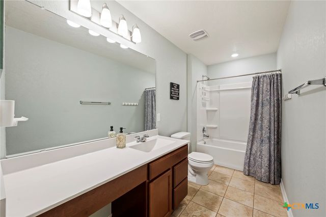1945 Cool Breeze, New Braunfels, TX 78130
