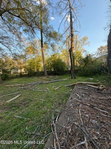 2716 Woodside Drive, Jackson, MS 39204