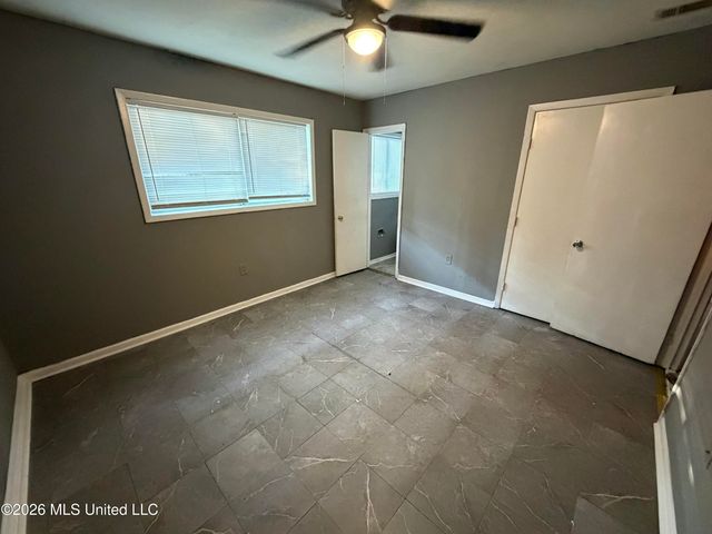 2716 Woodside Drive, Jackson, MS 39204