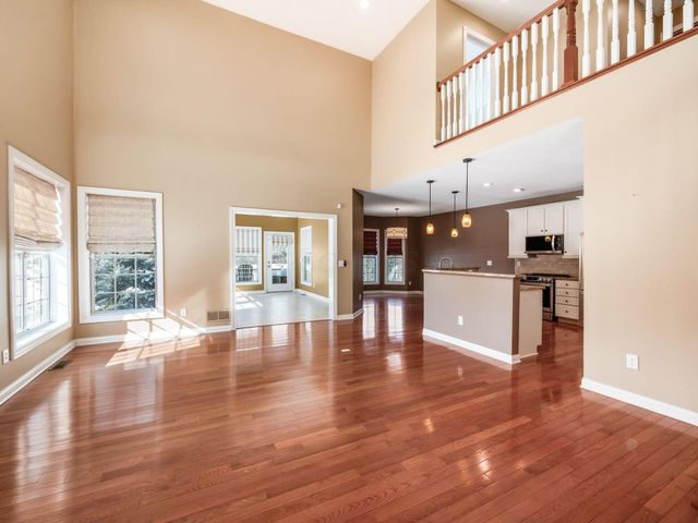 6688 Knoll View Court, Powell, OH 43065