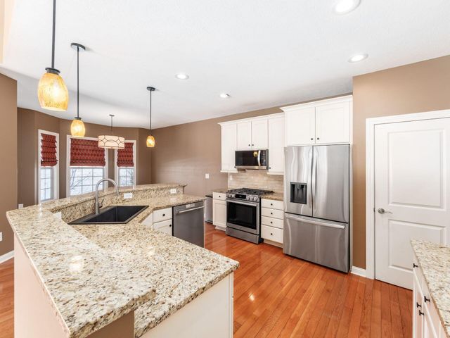 6688 Knoll View Court, Powell, OH 43065