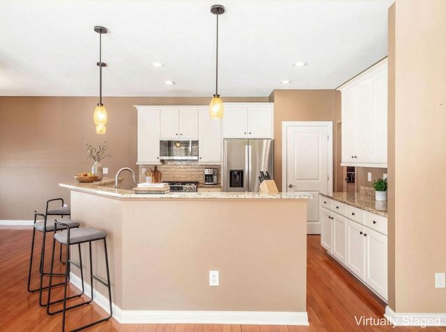 6688 Knoll View Court, Powell, OH 43065