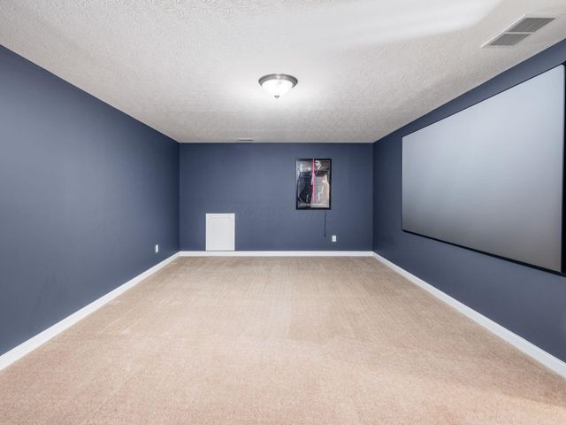 6688 Knoll View Court, Powell, OH 43065