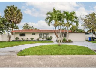 1740 NE 64th Street, Fort Lauderdale, FL 33334