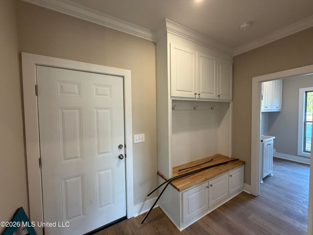 341 Brookfield Circle, Brandon, MS 39042