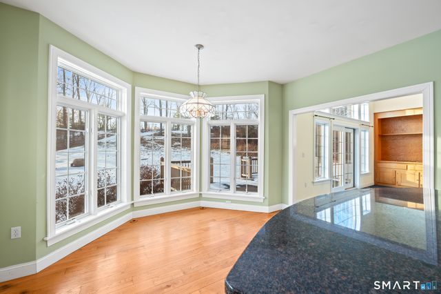 180 River Road, Hamden, CT 06518