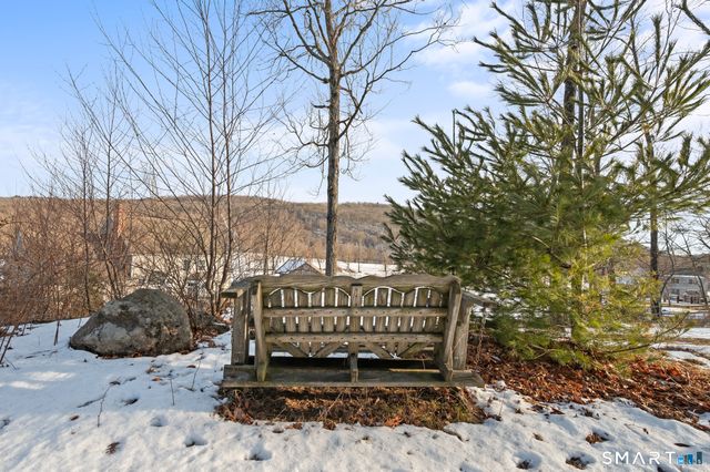 180 River Road, Hamden, CT 06518