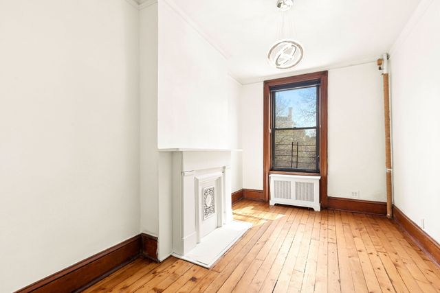 458 W 153rd Street, New York City, NY 10031